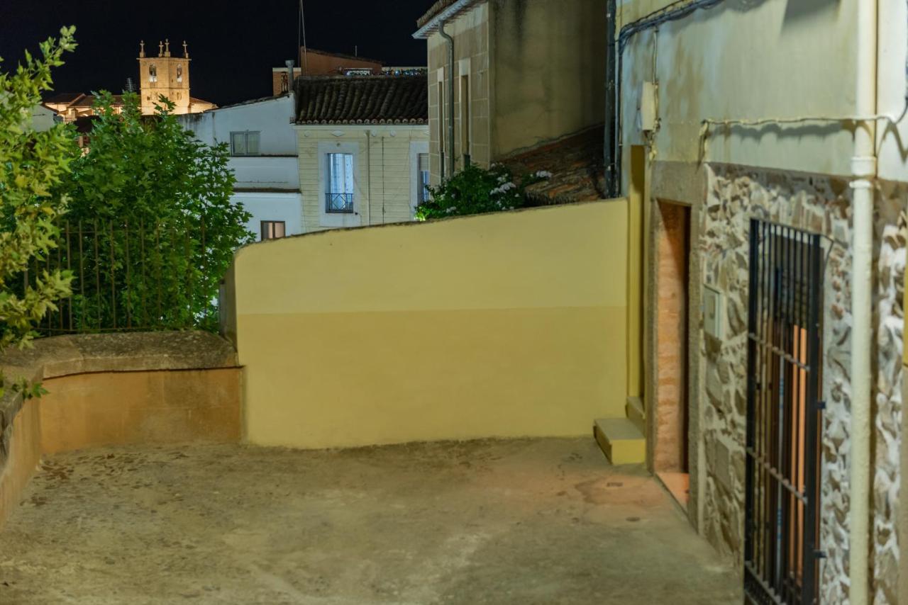 Galarza Deluxe Casa Xvi-Xvii Parking Privado Gratis Lägenhet Caces Exteriör bild
